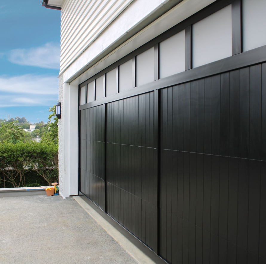 local garage door repair service in Mariner, FL.